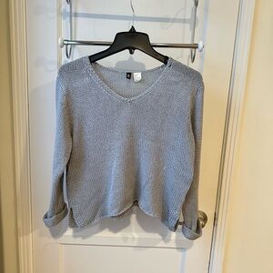 H&M Dusty Blue Gray V-Neck Women's Sweater, Women’s Size 4